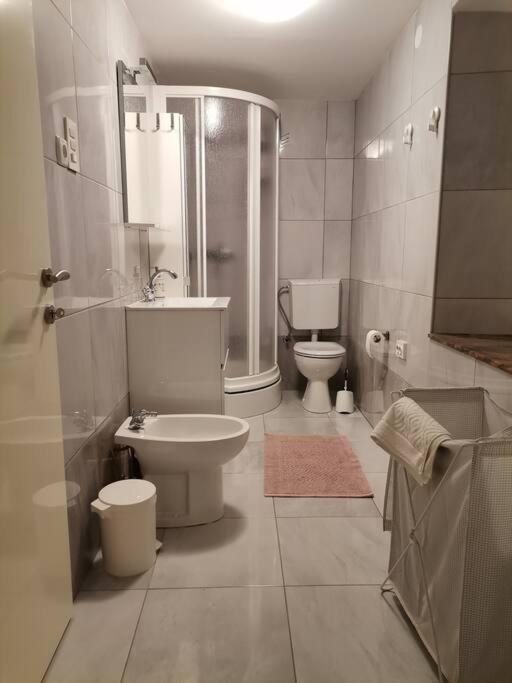 House Marineta - Makarska Promenade Apartment Ngoại thất bức ảnh