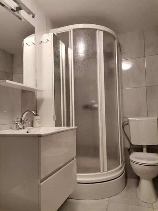 House Marineta - Makarska Promenade Apartment Ngoại thất bức ảnh