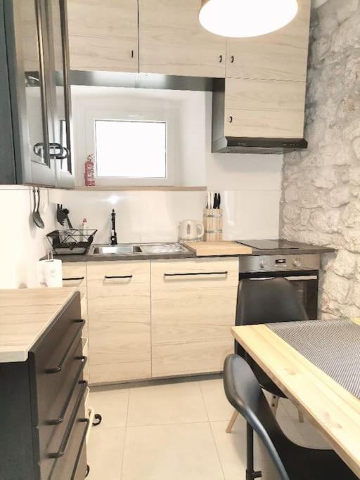 House Marineta - Makarska Promenade Apartment Ngoại thất bức ảnh